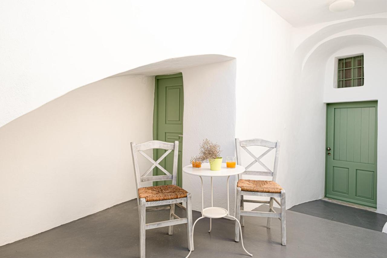 White Orchid Cave House & Studio Pýrgos エクステリア 写真