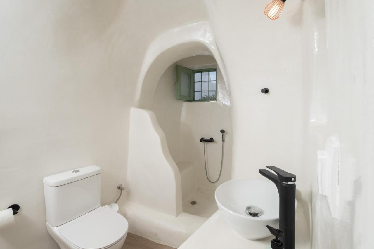 White Orchid Cave House & Studio Pýrgos エクステリア 写真