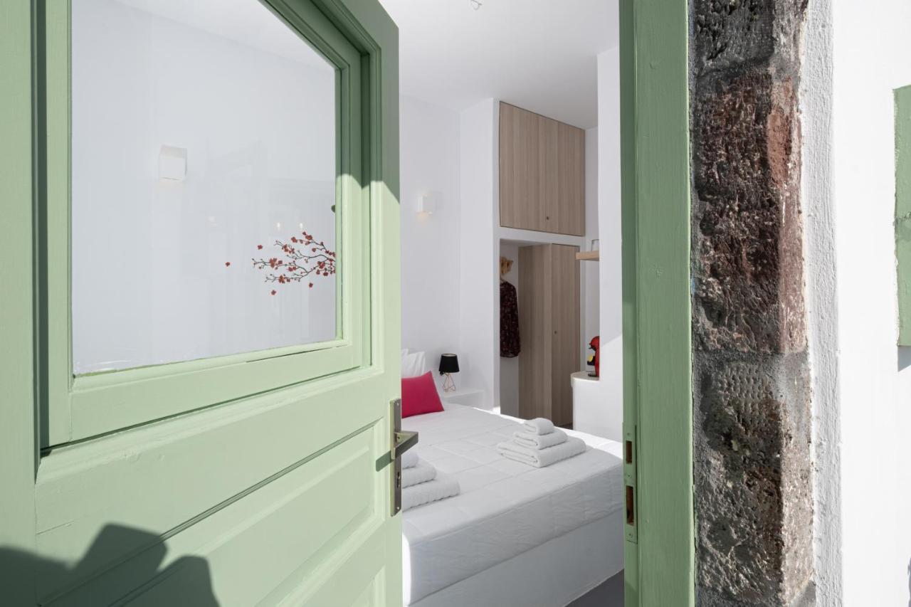 White Orchid Cave House & Studio Pýrgos エクステリア 写真